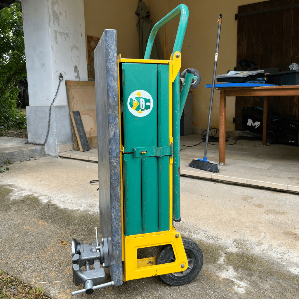 Etabli mobile pliable de la marque macc - Coloris jaune et vert