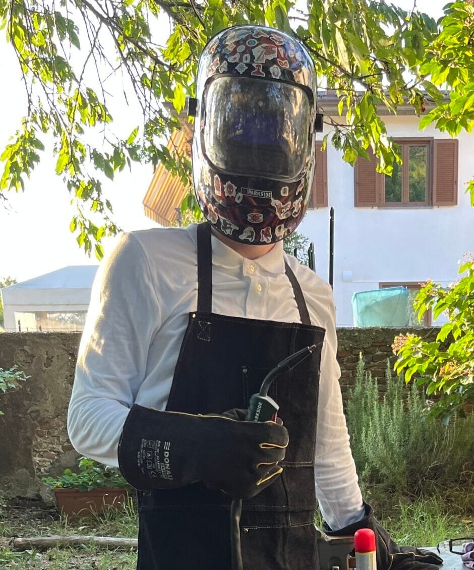 Photo Axel soudure casque baissé